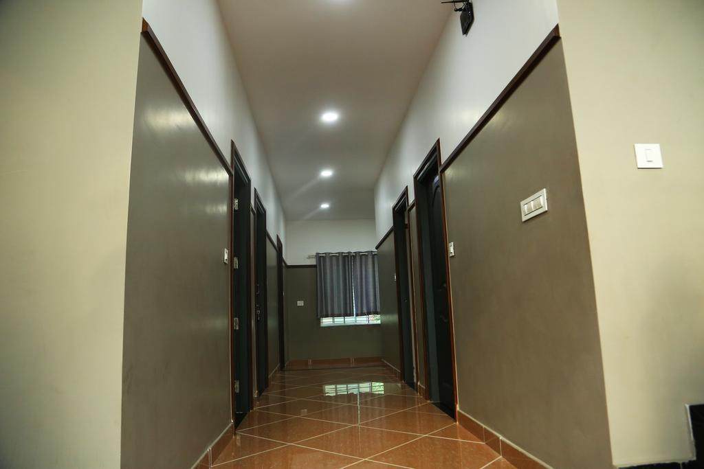 Hotel Icon Residency Kalpatta Exterior foto